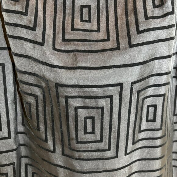 ❣️ NWT C'EST City Black GLAM Silk Rayon Dramatic Straight Skirt Size 12 - Picture 13 of 13